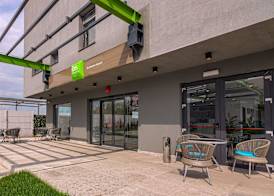 Ibis Styles Bucharest Airport 5