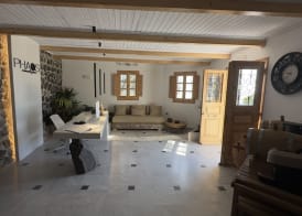 Phaos Santorini Suites 4