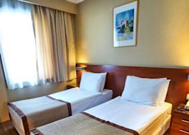 Feronya Hotel 5