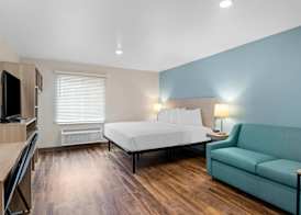 WoodSpring Suites Richmond Airport 5