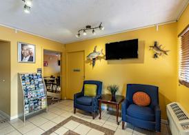 Econo Lodge Kingsland 2