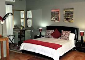 HouseMartin Lodge & Self Catering 3
