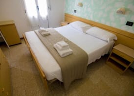 Hotel Enna Rimini 4