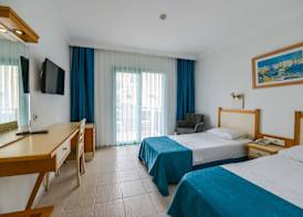 Rebin Beach Hotel 5
