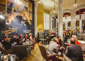 Post-Plaza Hotel & Grand Café 3