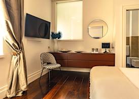 AD MAIORA Boutique Suite 4
