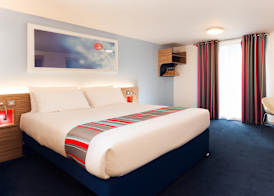 Travelodge Cambridge Orchard Park 2