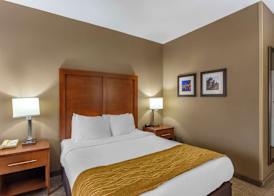 Comfort Inn Gurnee near Six Flags 5