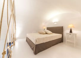 Artemis Suites 3