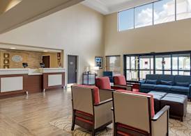Comfort Suites Lafayette University Area 2