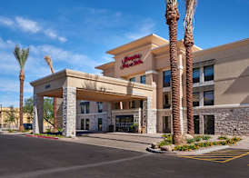 Hampton Inn & Suites Phoenix/Scottsdale on Shea Boulevard 3