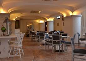 Hotel Villa Del Parco 5