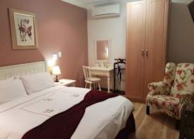 Villa Botanica Executive Guest House 3