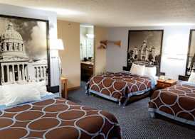 Super 8 by Wyndham O'Fallon MO/St. Louis Area 5