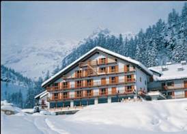 La Trinitè Monboso Hotel 3