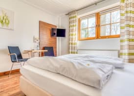 Ringhotel Forellenhof 5