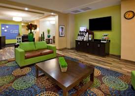 Holiday Inn Express & Suites DAVENPORT by IHG 2