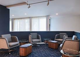 Courtyard by Marriott San Antonio Airport 4
