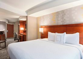 Courtyard by Marriott Kalamazoo Portage 5