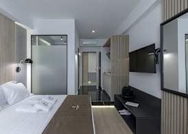 Philosofia Athens Suites 5