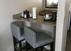 Country Inn & Suites by Radisson, Cookeville, TN 4