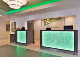 Holiday Inn & Suites ROCHESTER - MARKETPLACE by IHG 3