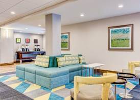 Hampton Inn & Suites Macon I-475 4