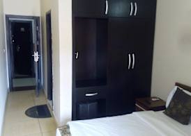 Rita's Events and Suites 4