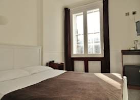 London Continental Hotel 5