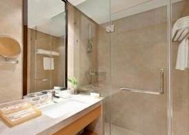 Ramada Plaza by Wyndham Chuzhou 4