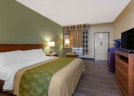 Econo Lodge Belton - Kansas City South 4