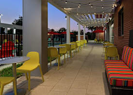 Home2 Suites By Hilton Orlando Near UCF 3