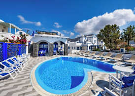 Honeymoon Beach Studios 2