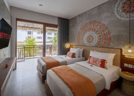Roomates Beach Hostel Canggu by Ini Vie Hospitality 5