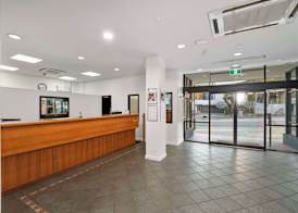 Metro Hotel Perth City 4