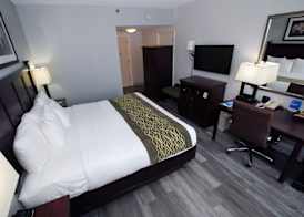 Best Western Paramus Hotel & Suites 5