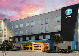 Tru by Hilton Lake Charles 3