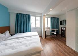 Royal Hotel Zurich 2