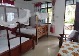 Baraka Beach Bungalows 3