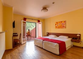 Valley View Hotel Encumeada 3