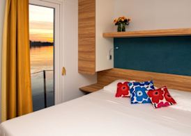 Floating Resort 5