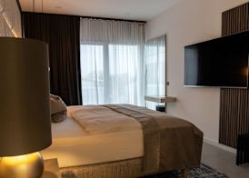 THE NEWSHA SIGNATURE HOME 5