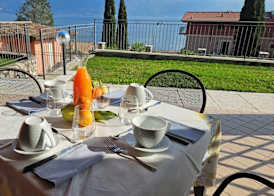 Residence Borgo Dei Limoni - Appartamenti con Garage 3