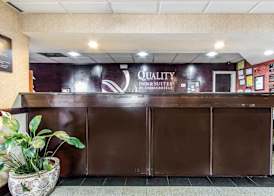 Quality Inn & Suites Memphis East 2