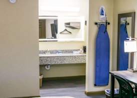 Rodeway Inn Phenix City - Columbus 5
