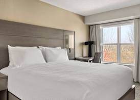 Residence Inn by Marriott Davenport 3
