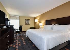 Holiday Inn LUMBERTON NORTH - I-95 by IHG 5