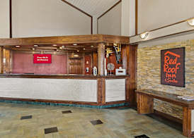 Red Roof Inn & Suites Irving - DFW Airport South 4