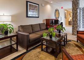 Best Western Airport Inn & Suites Cleveland 3