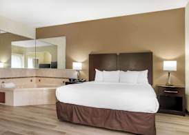 Comfort Inn & Suites Lake Norman 5